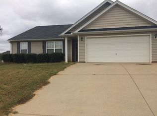 417 Eloquence Dr, Boiling Springs, SC 29316