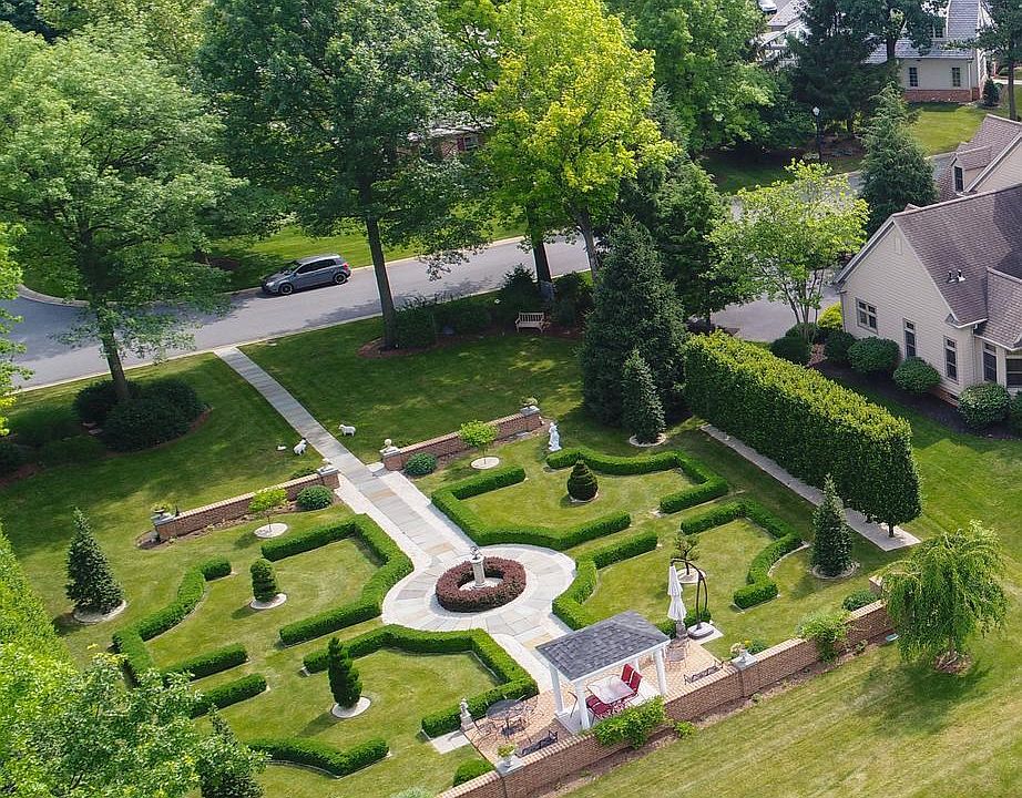 70 Oakhill Dr, Lititz, PA 17543 Zillow