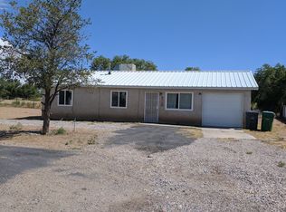 3126 Eames Rd SW, Albuquerque, NM 87105