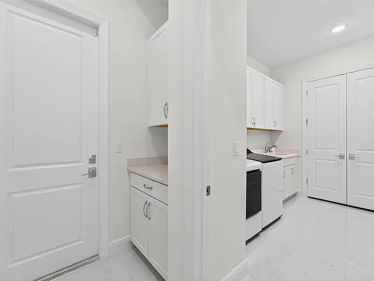 8950 Baroque Ter — Photo 16