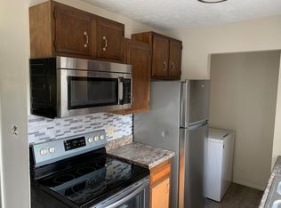 240 Collier Dr, Doylestown, OH 44230