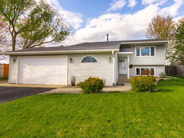5973 126th St W, Apple Valley, MN 55124