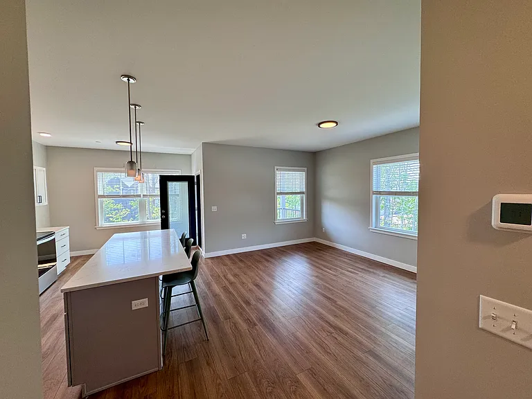 146 Scarborough Downs Rd #312 — Photo 2