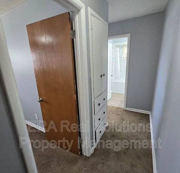 1003 21st Ave — Photo 9