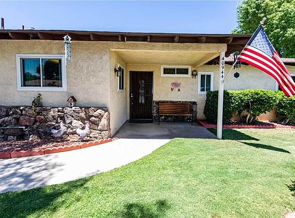 5th image of 40944 Camellia Dr