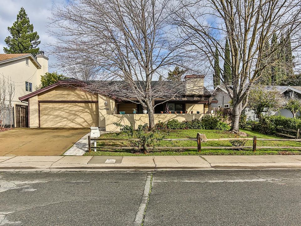 1st image of 1565 Woodland Oaks Way