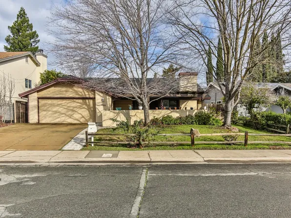 1565 Woodland Oaks Way, Sacramento, CA 95833