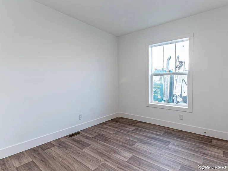 111 Hollowood Trl — Photo 15