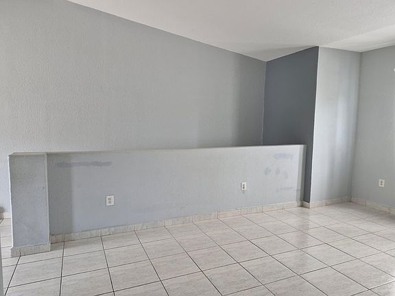 5th image of 7211 NW 174th Terrace #203