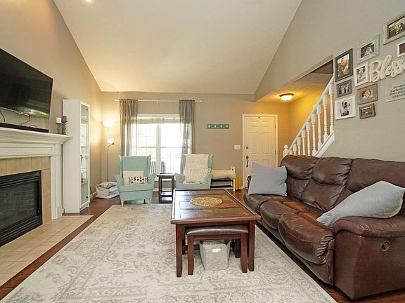 5th image of 6614 Water Lily Ln