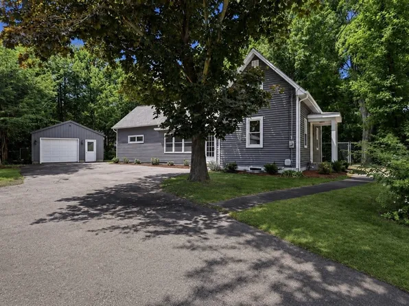 208 N Elm St, Northampton, MA 01060