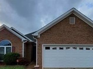 184 Azalea Ln, Moundville, AL