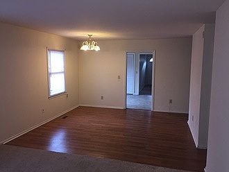 5th image of 401 Woodlake Dr