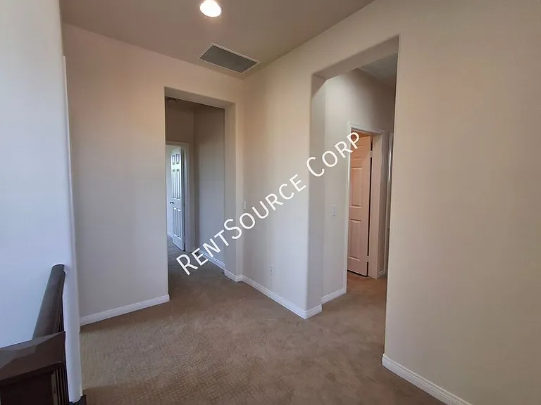 24310 Las Palmas St — Photo 24