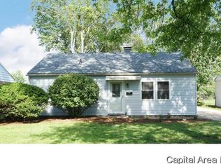 1640 N 20th St, Springfield, IL 62702