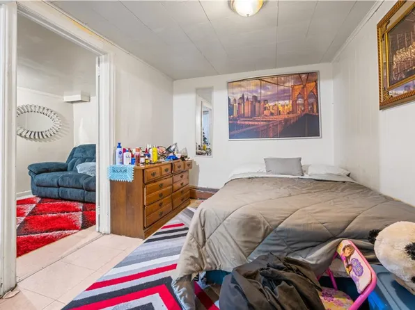 48 Vansiclen Avenue image 16 of 27