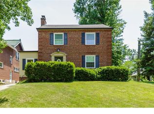 3036 Ridgeview Dr, Saint Louis, MO 63121