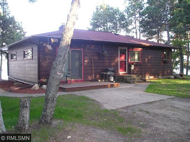 1st image of 36186 Robert St