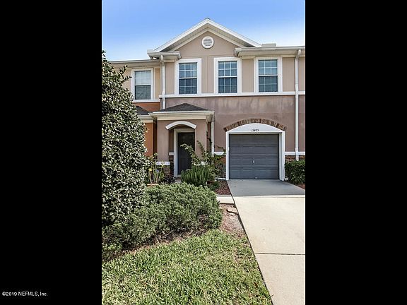 3rd image of 13493 Sunstone St