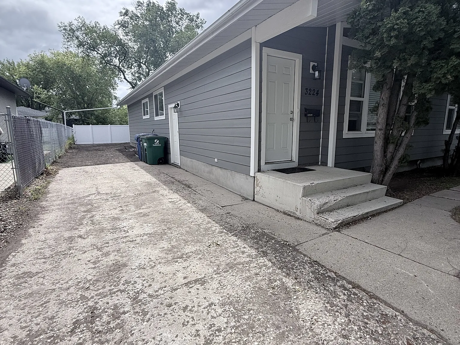 3222 McGill Street — Photo 4