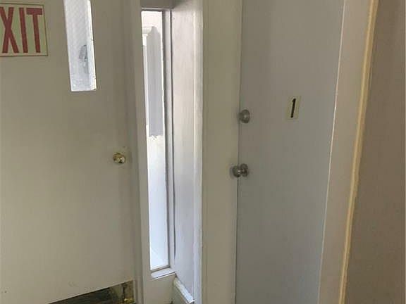 2nd image of 14 Minerva Pl APT 1