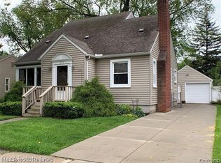 2213 Earlmont Rd, Berkley, MI 48072