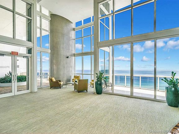 4th image of 18101 Collins Ave #5107