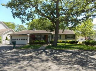 612 New Jersey Ave, Pine Beach, NJ