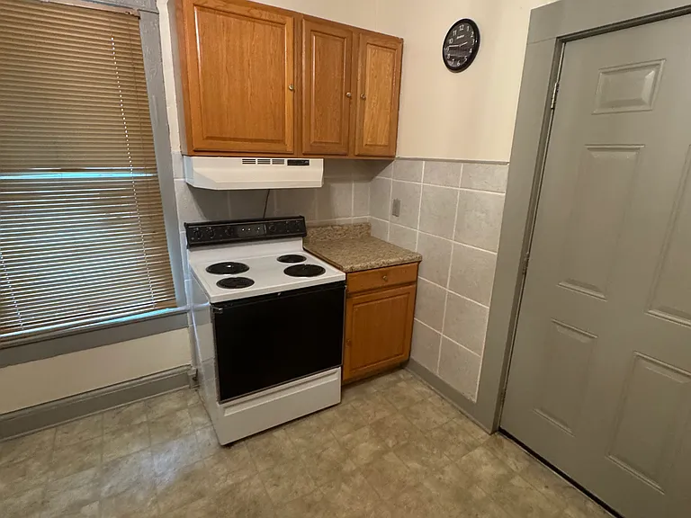 129 E Springdale Ave #1 — Photo 7