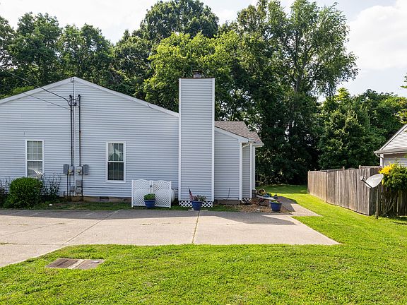 5th image of 3079 Casa Dr