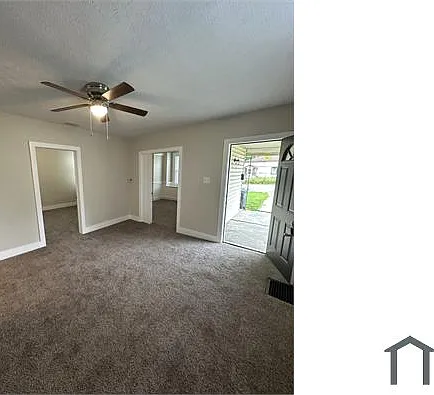 2903 S Elm St — Photo 5