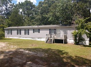 645 McGilvary Ln, Raeford, NC 28376