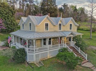 3097 S Lee Hwy, Glasgow, VA 24555
