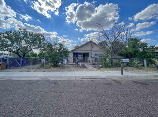 1910 McClelland Ave, Laredo, TX 78040