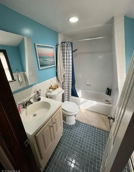 36 Central Ave — Photo 5
