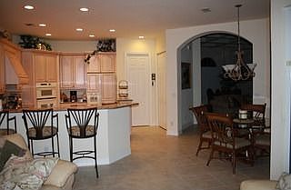 5th image of 1847 Woodbine Ct