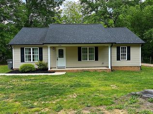 1701 Azalea Ave, Kannapolis, NC 28081