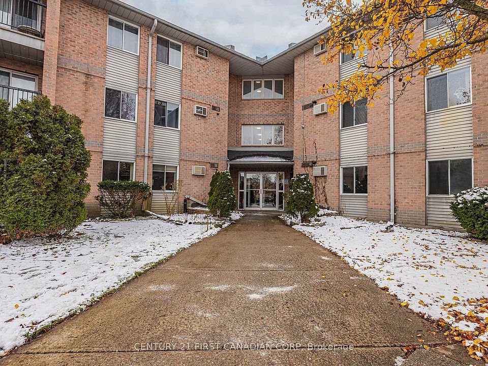 1st image of 2228 Trafalgar St #208
