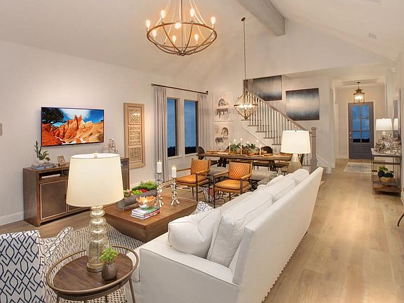 The Rosella Family Room