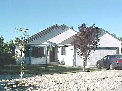 5715 Grasswood Dr photo 1