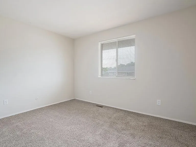 Maple Run Apartments - MAP — Photo 6