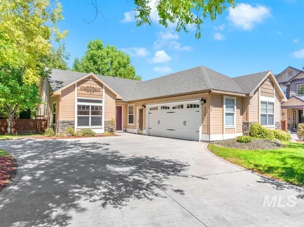1726 E Pratt St, Meridian, ID 83642