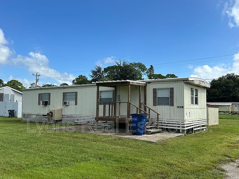 1st image of 8085 Tolles Dr