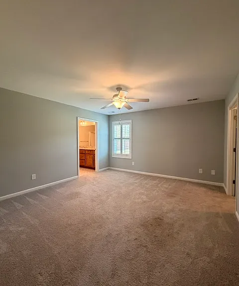 660 Constitution Dr — Photo 13