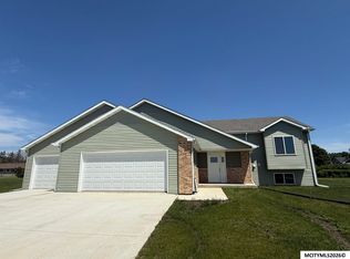507 Boulder Ln, Saint Ansgar, IA 50472