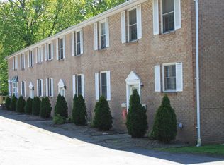 255 S 7th St APT 1, Lewiston, NY 14092