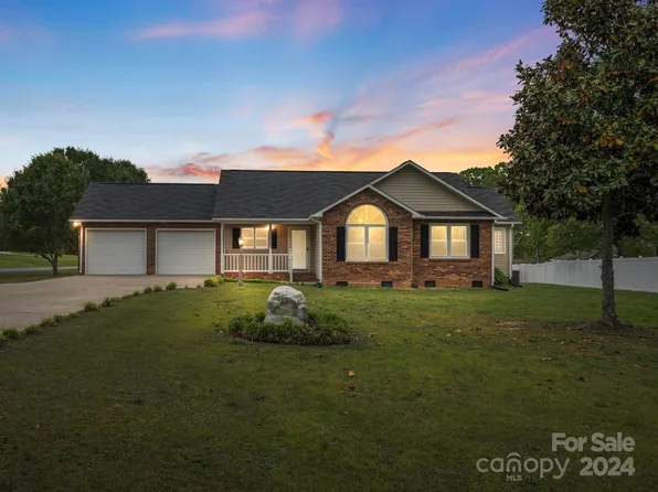 301 Reliance Rd, Kings Mountain, NC 28086