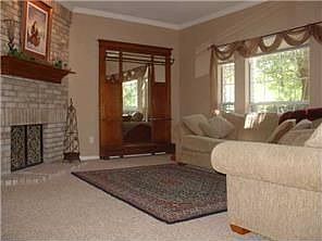 3rd image of 2526 Falcon Dr