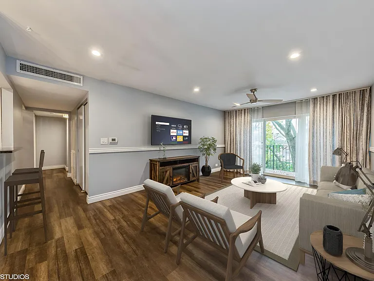 5101 Carriageway Dr #B309 — Photo 3