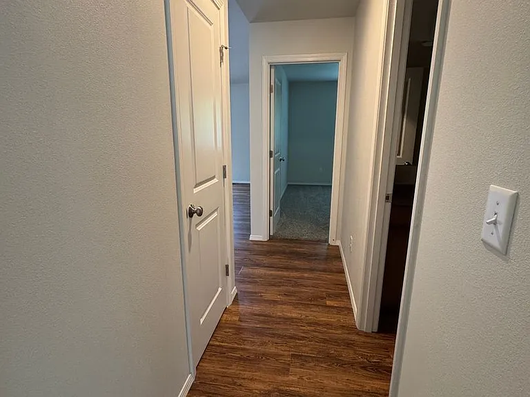 655 Chapman Rd — Photo 19